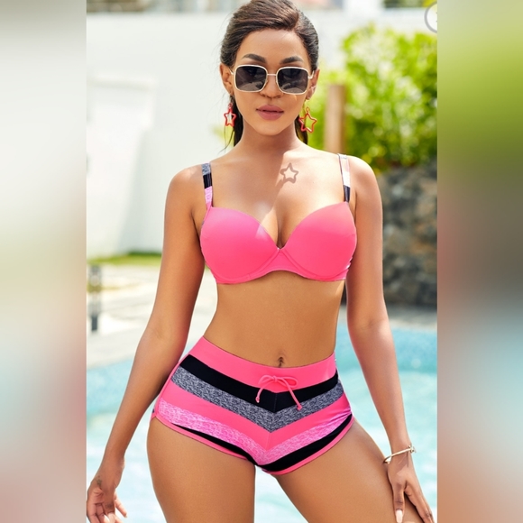 Bikini Set   - Picture 3 of 3